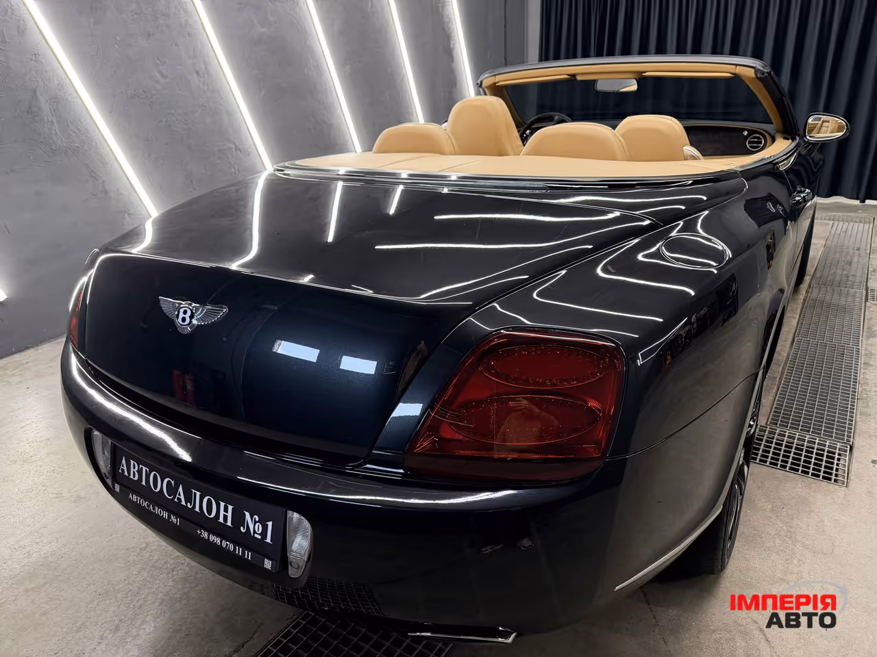 Bentley Continental GTC - фото 5