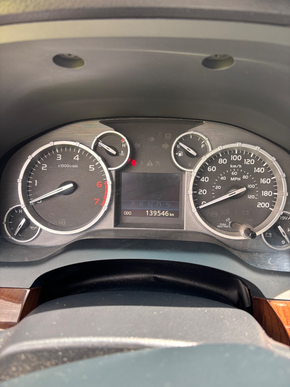 Toyota Tundra - фото 11