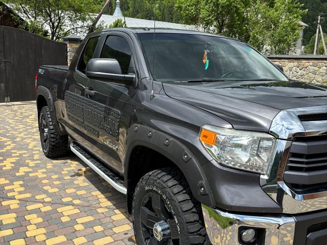 Toyota Tundra - зображення 5