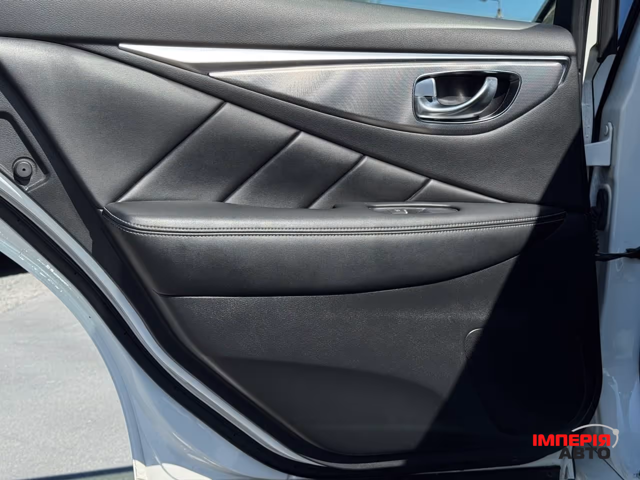 Infiniti Q50 - фото 42