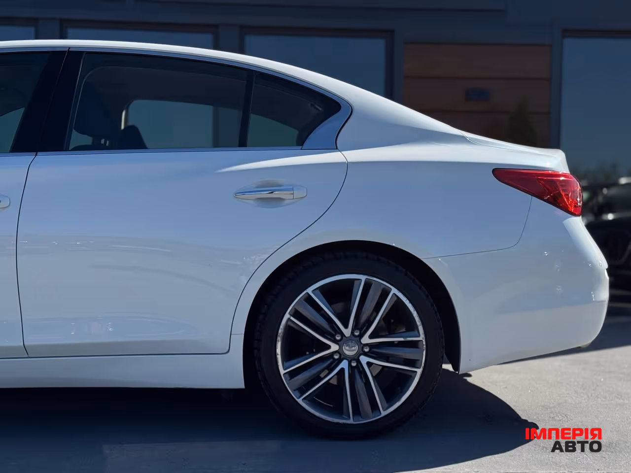 Infiniti Q50 - фото 13