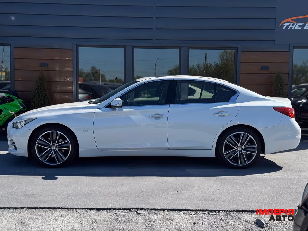 Infiniti Q50 - фото 11
