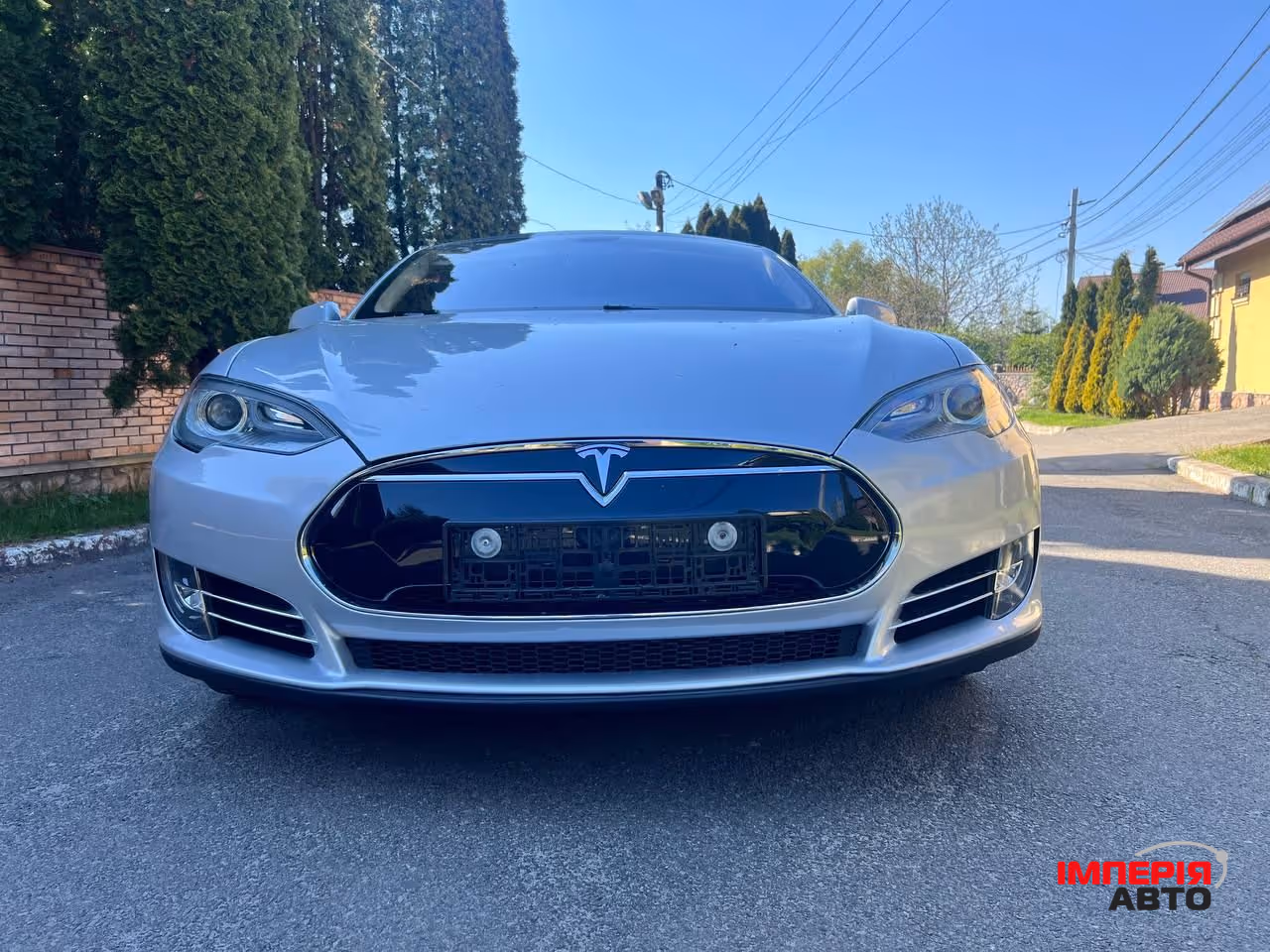 Tesla Model S - фото 6