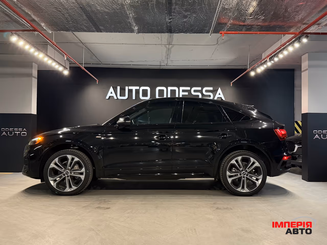 Audi Q5 Sportback - фото 7