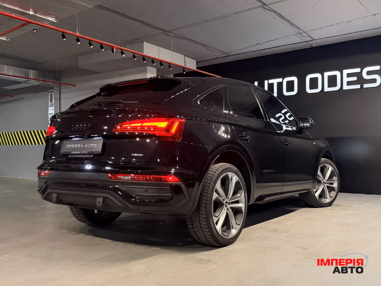 Audi Q5 Sportback - фото 11