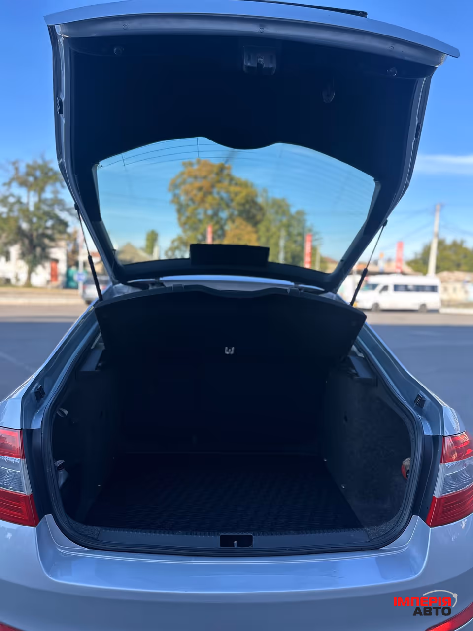 Skoda Octavia - фото 4