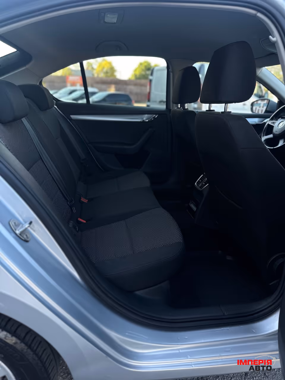 Skoda Octavia - фото 5