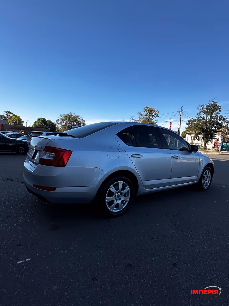 Skoda Octavia - фото 2