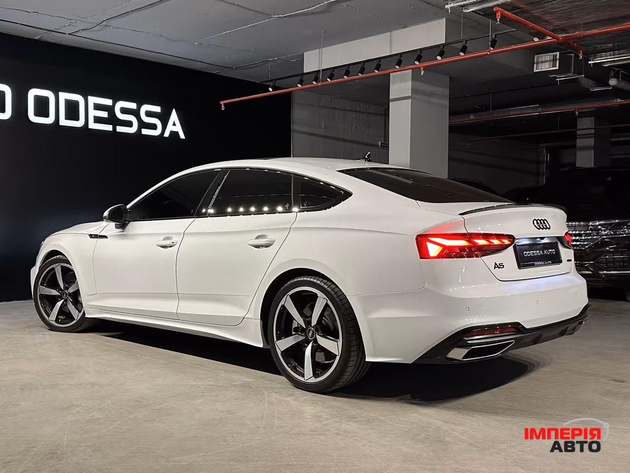 Audi A5 - фото 7