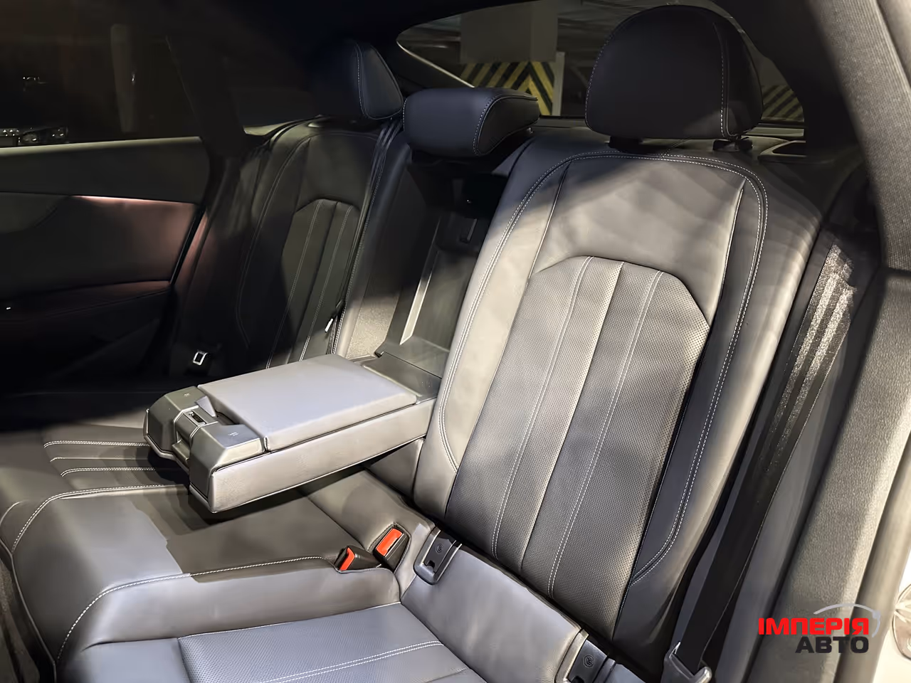 Audi A5 - фото 24