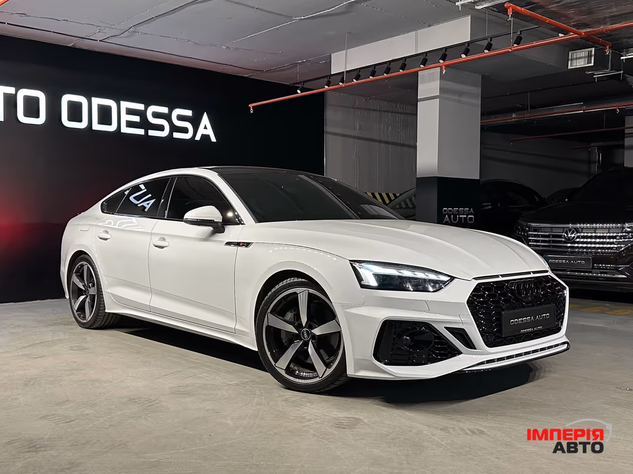 Audi A5 - фото 1