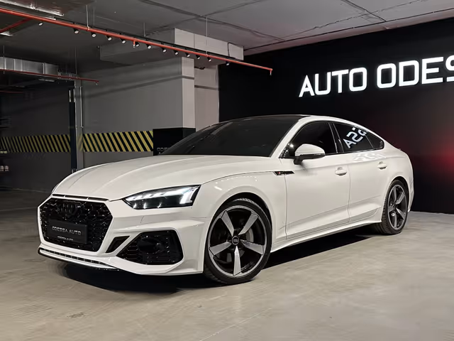 Audi A5 - фото 2