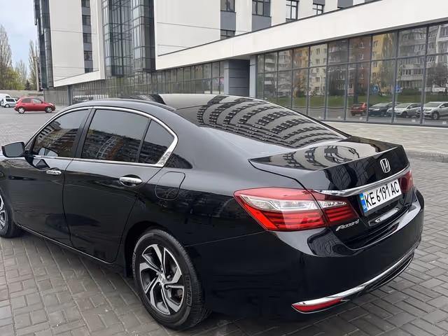 Honda Accord - фото 4