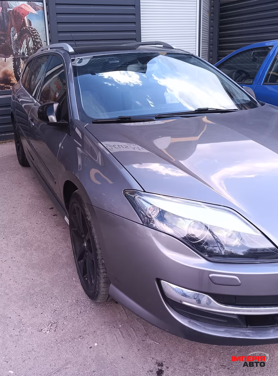 Renault Laguna - фото 2