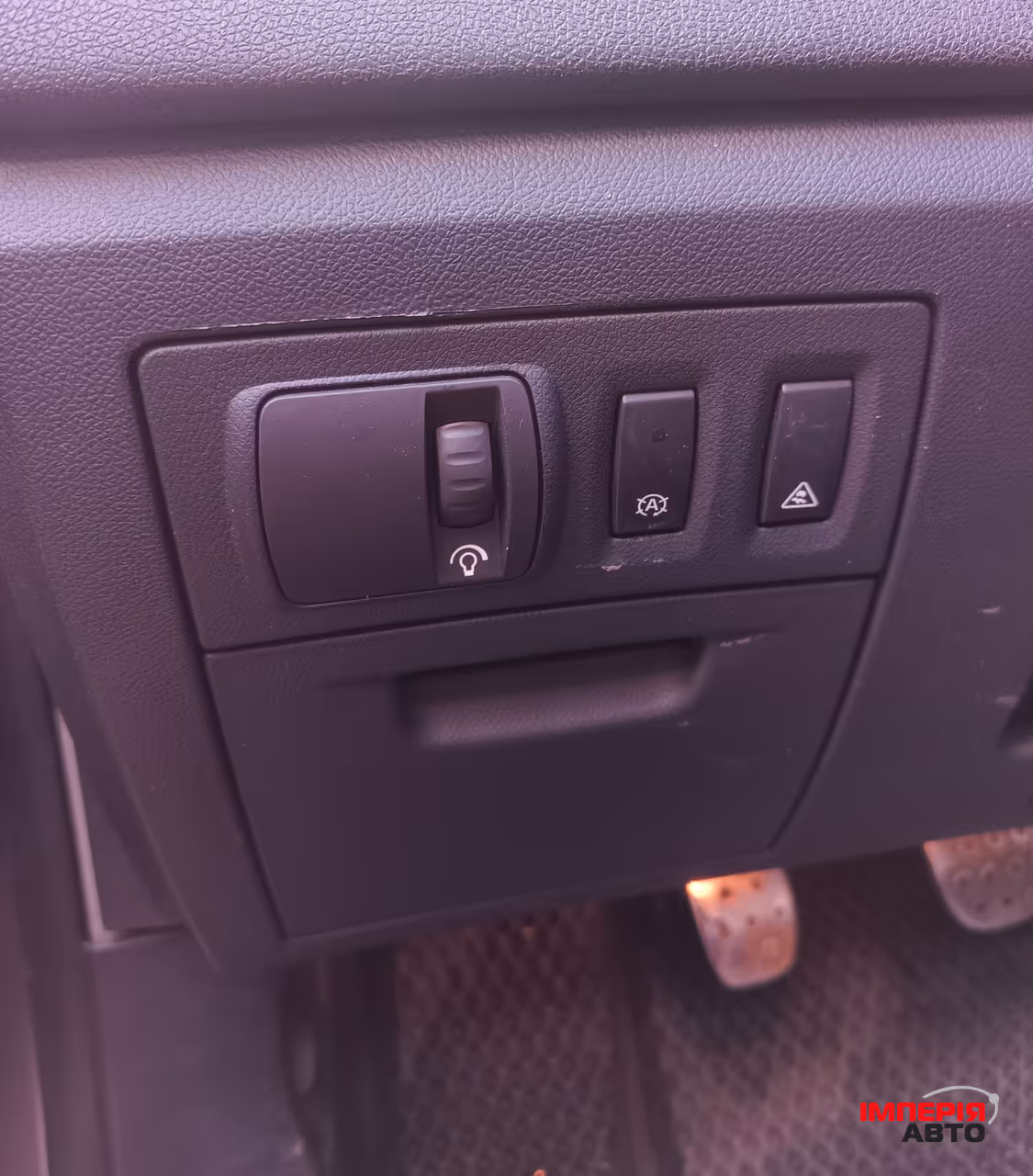 Renault Laguna - фото 4