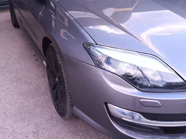Renault Laguna - фото 2