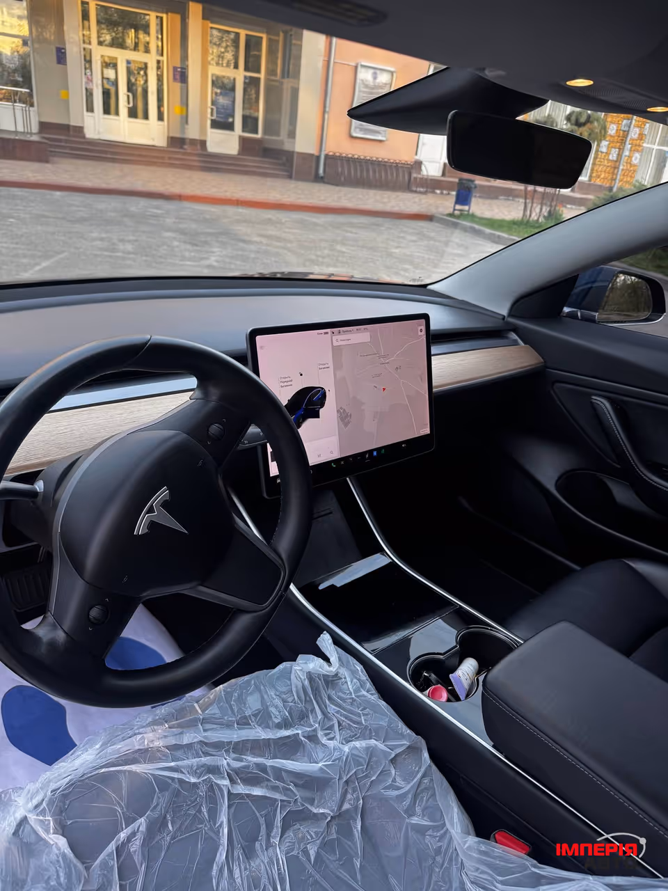 Tesla Model 3 - фото 6