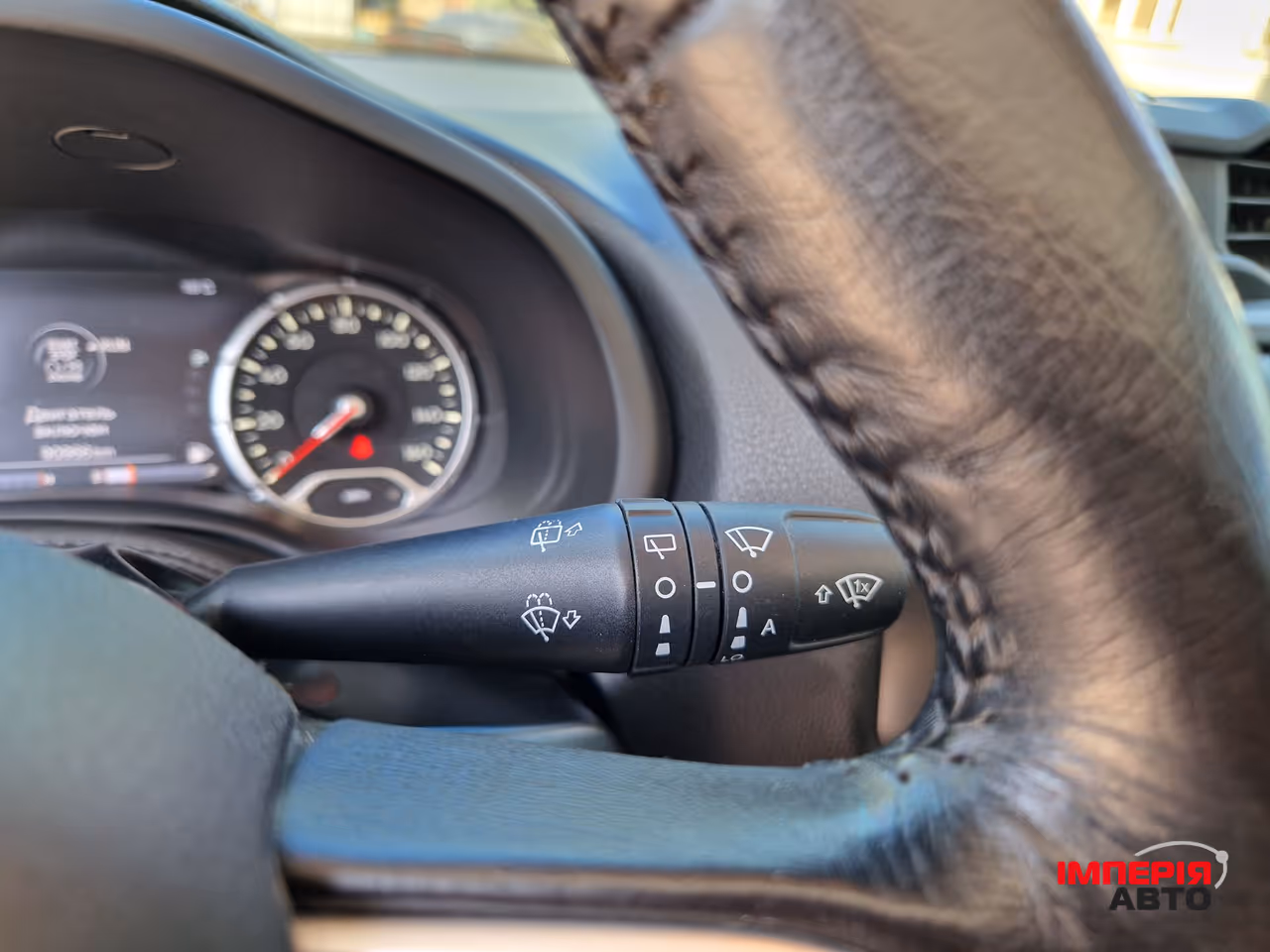 Jeep Renegade - фото 19