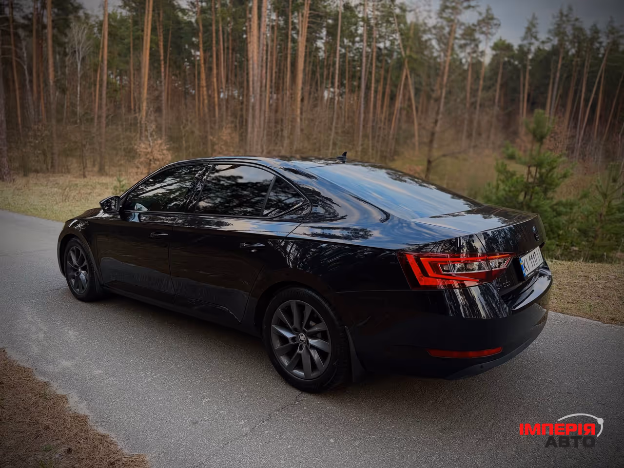 Skoda Superb - фото 24