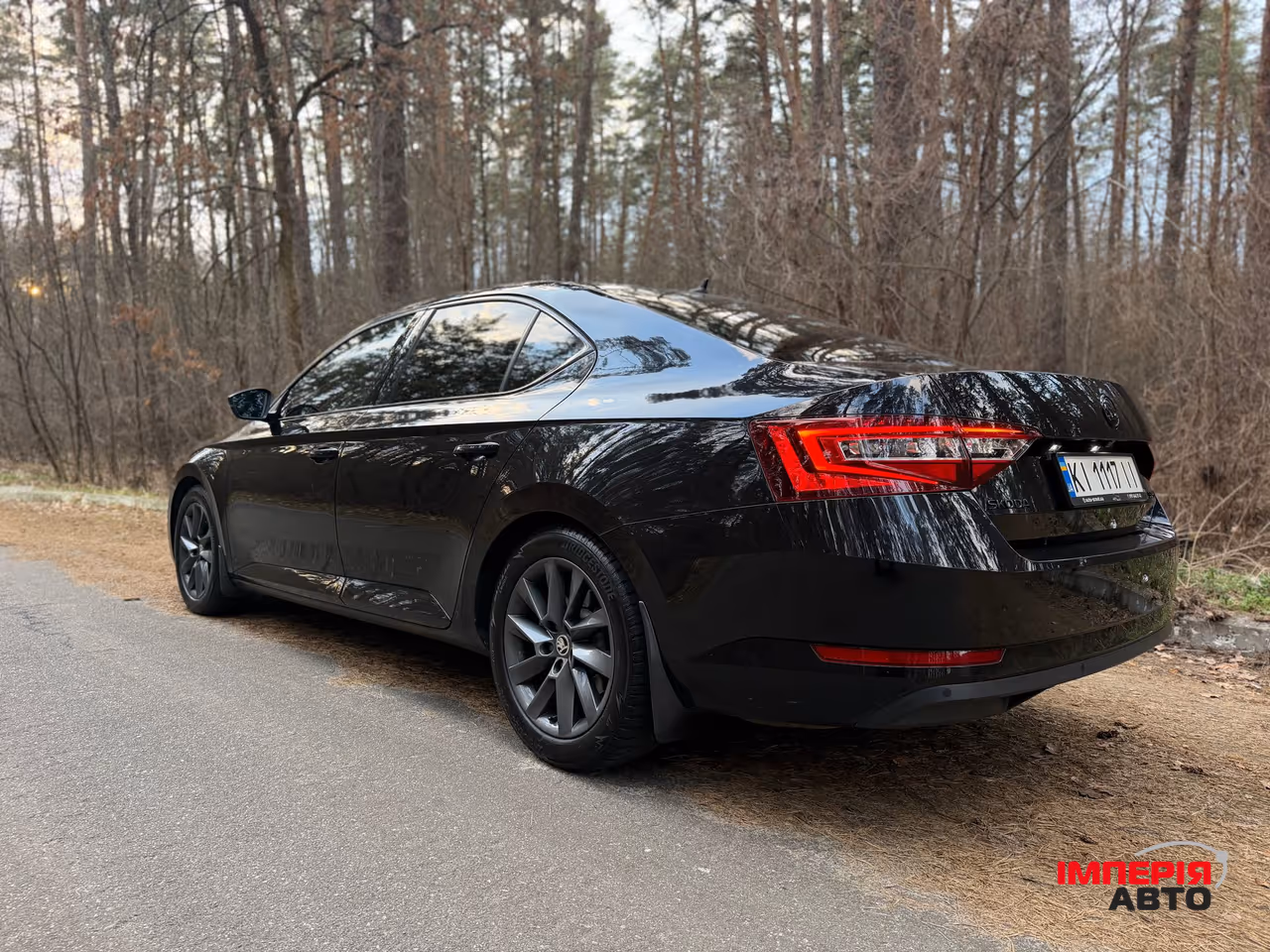 Skoda Superb - фото 10