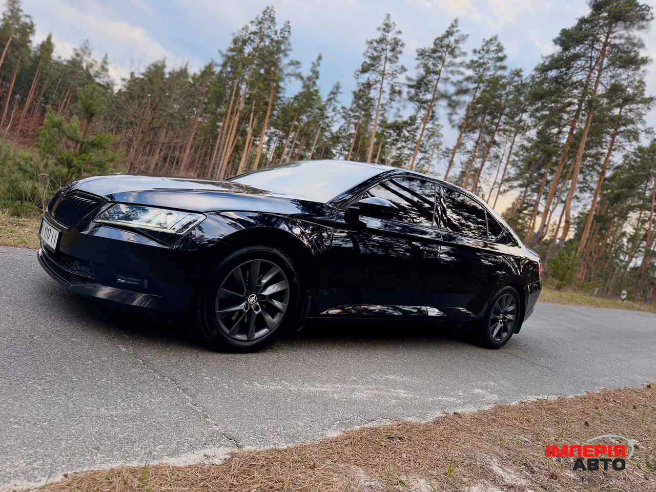 Skoda Superb - фото 1