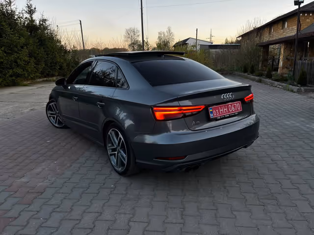 Audi A3 - фото 2