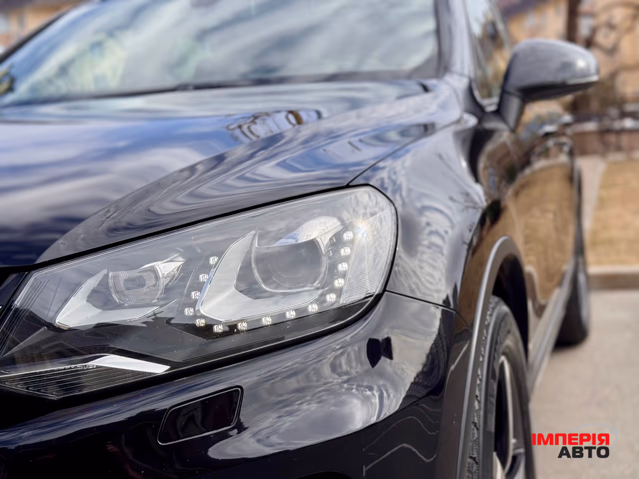 Volkswagen Touareg - фото 12