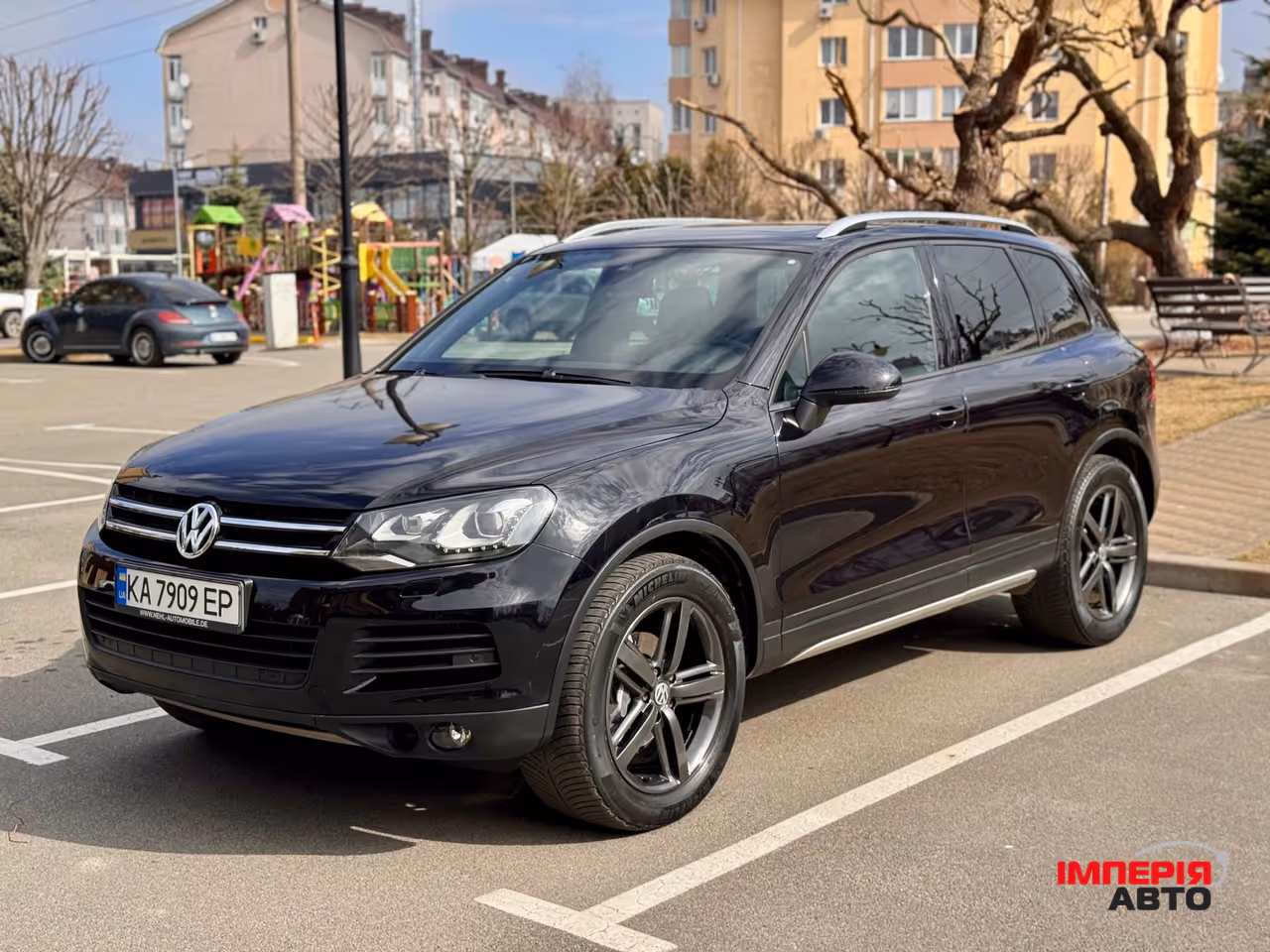Volkswagen Touareg - фото 18