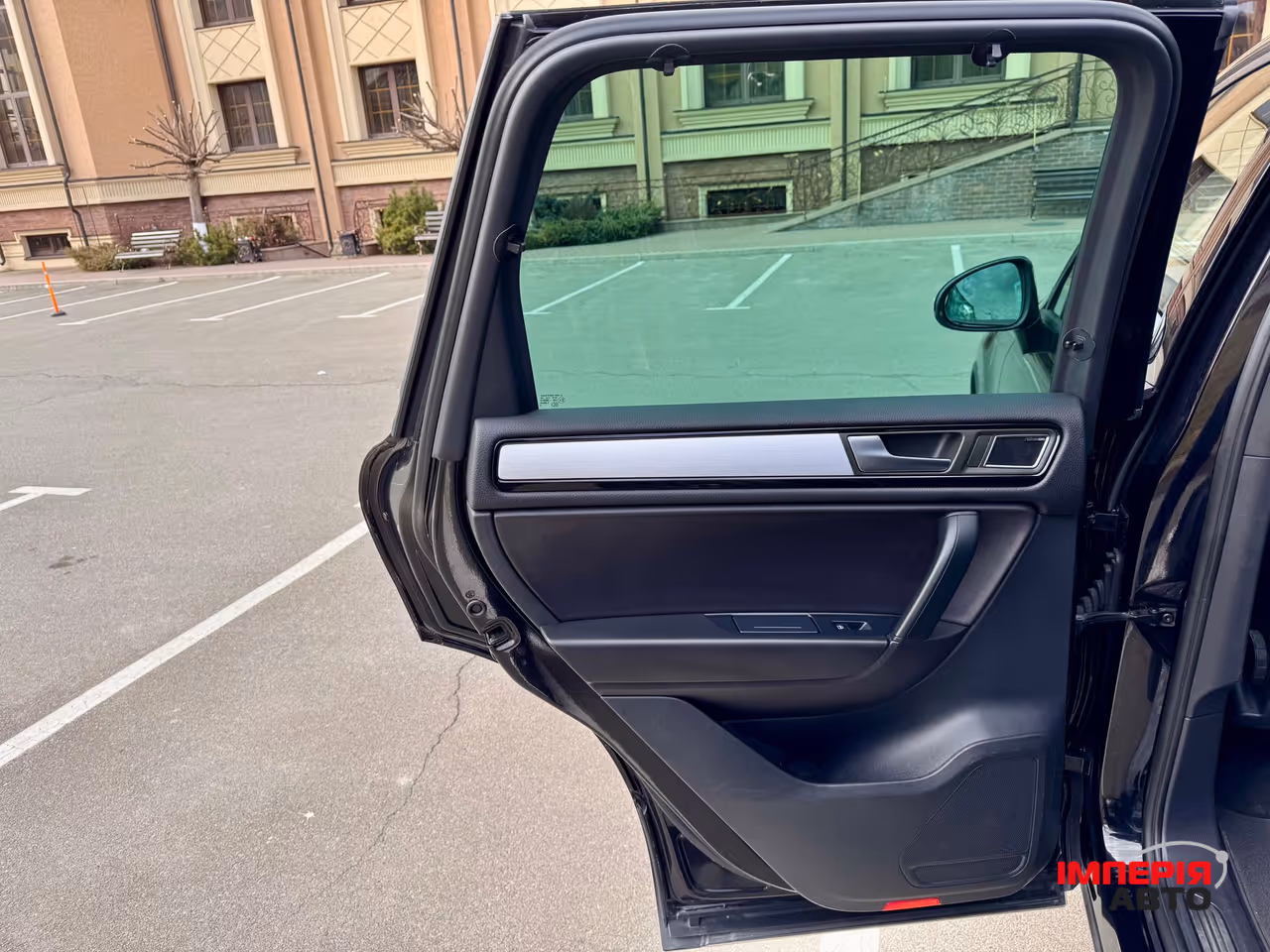 Volkswagen Touareg - фото 36
