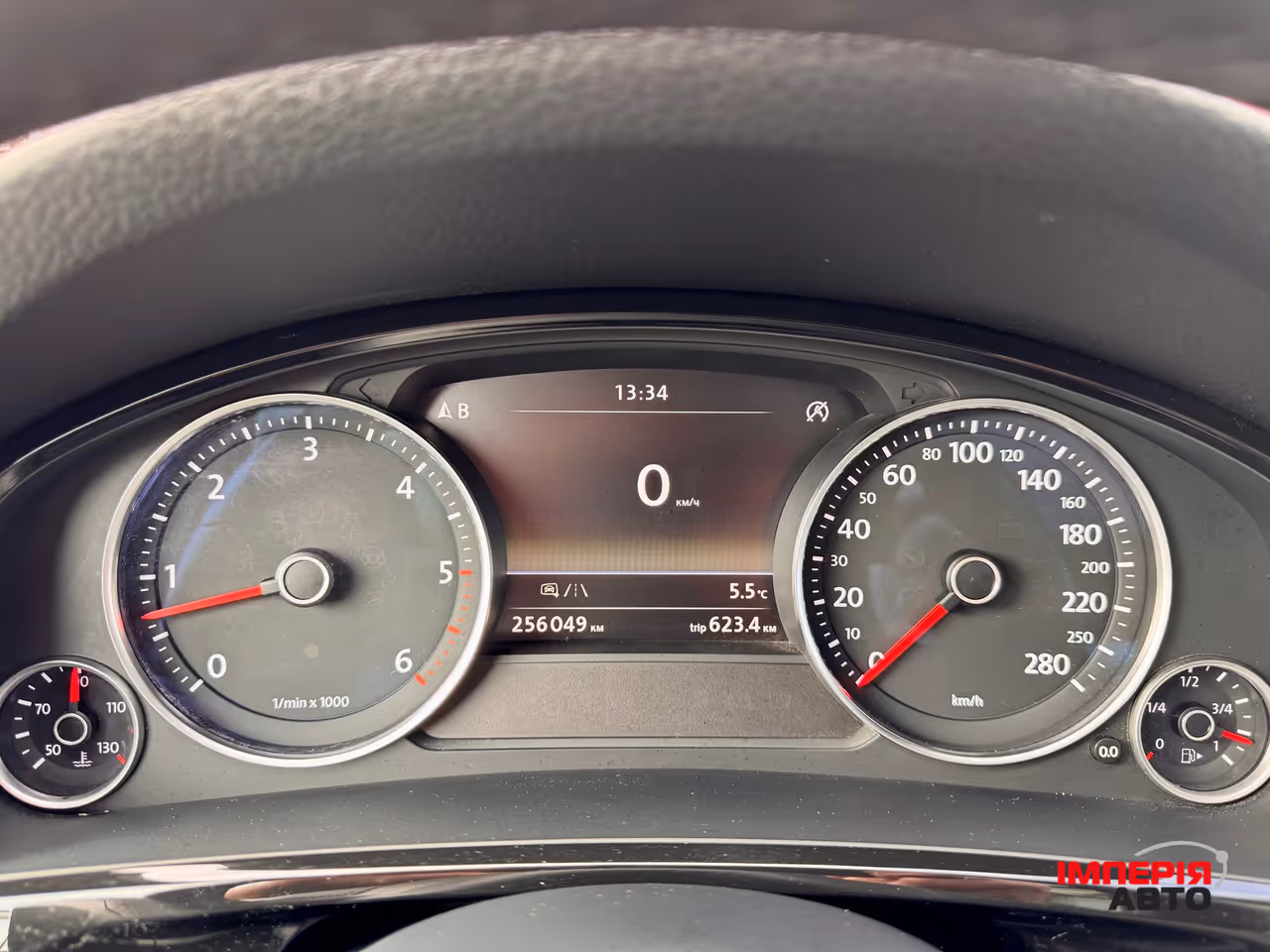 Volkswagen Touareg - фото 70