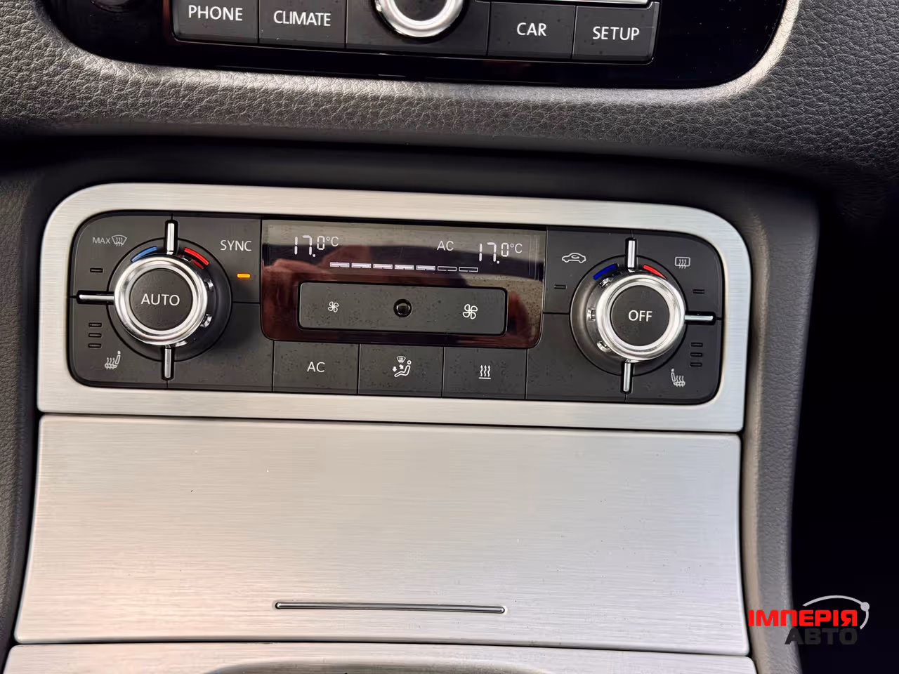 Volkswagen Touareg - фото 72