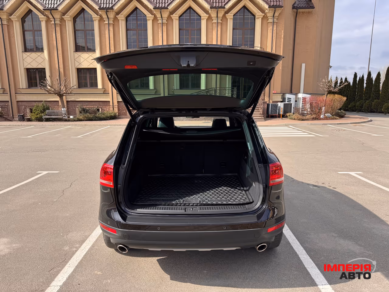 Volkswagen Touareg - фото 48