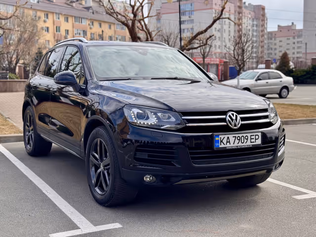 Volkswagen Touareg - фото 3