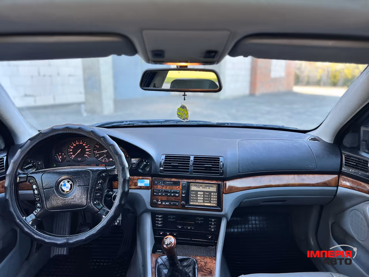BMW 5 серії - фото 10