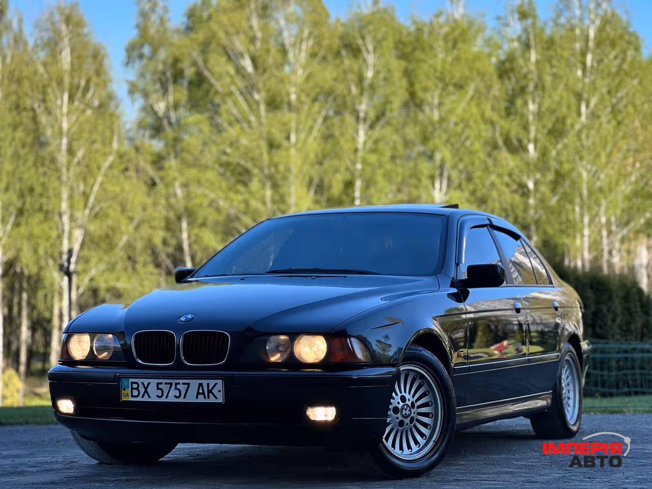 BMW 5 серії - фото 1