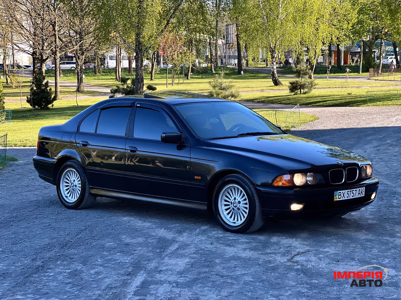 BMW 5 серії - фото 8