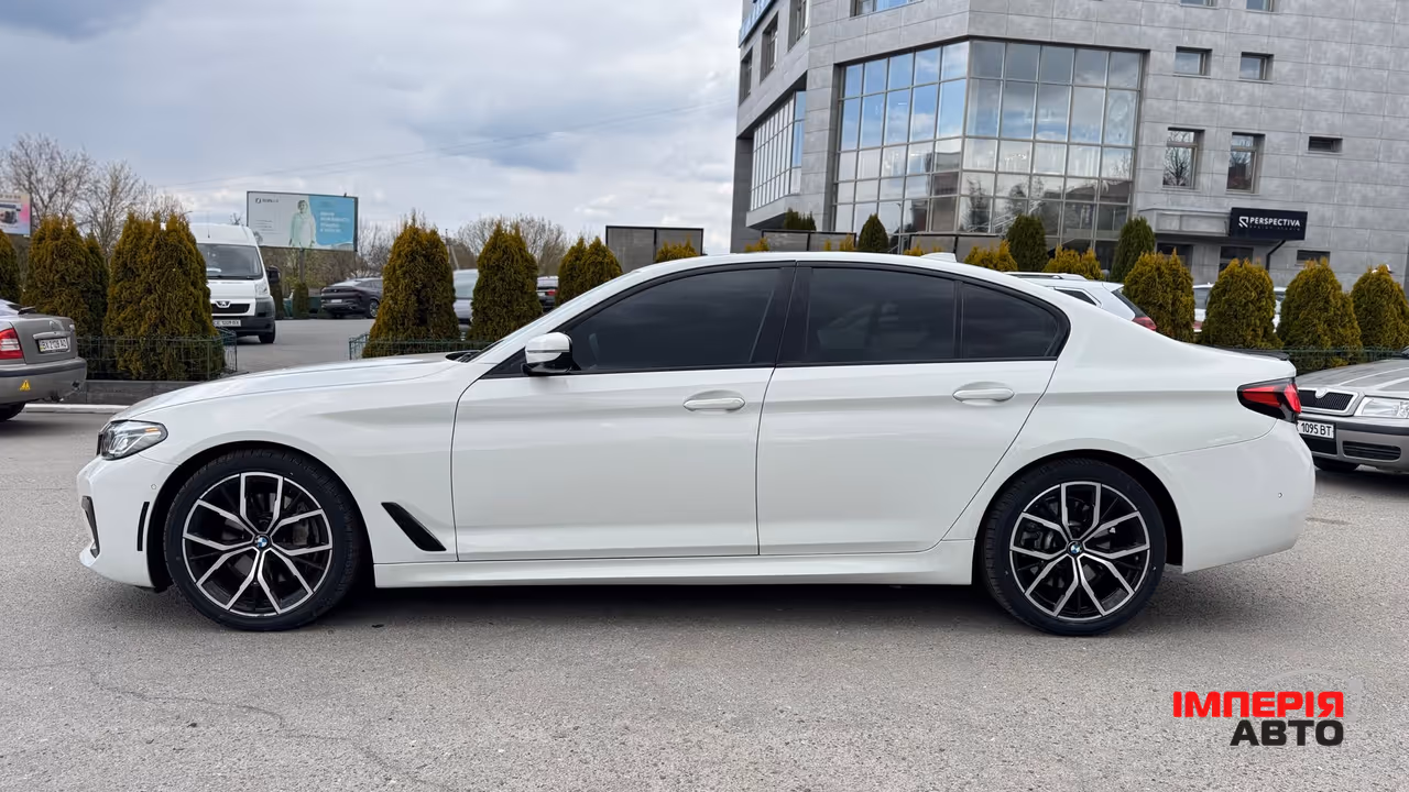 BMW 5 серії - фото 13