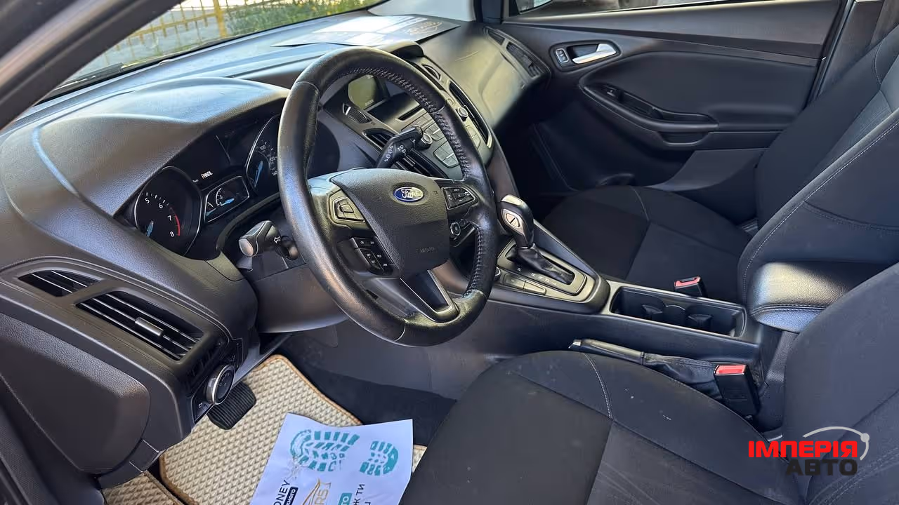 Ford Focus ST - фото 2
