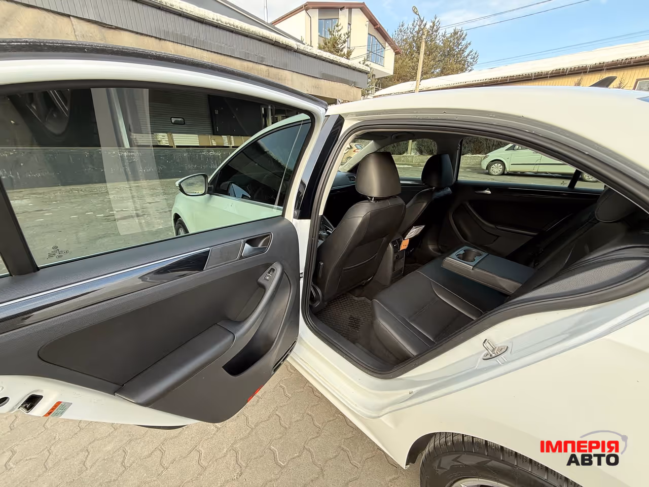 Volkswagen Jetta - фото 18