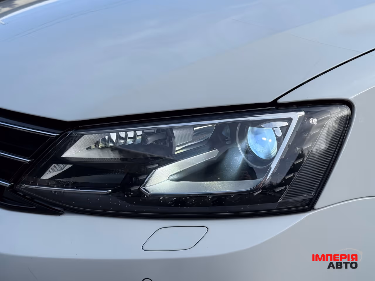 Volkswagen Jetta - фото 14
