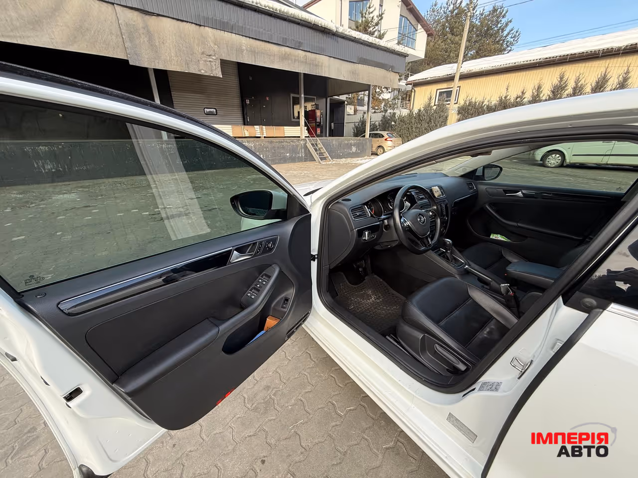 Volkswagen Jetta - фото 16
