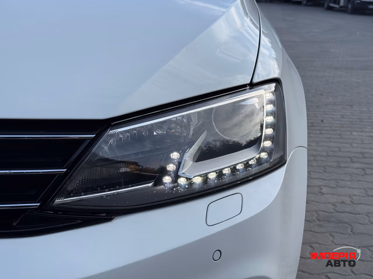 Volkswagen Jetta - фото 13