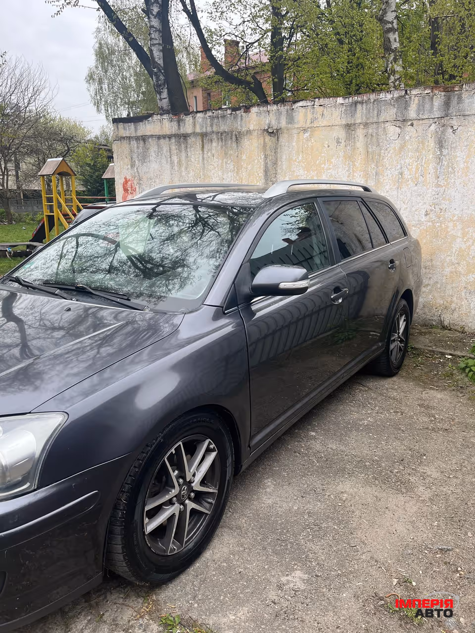 Toyota Avensis - фото 6