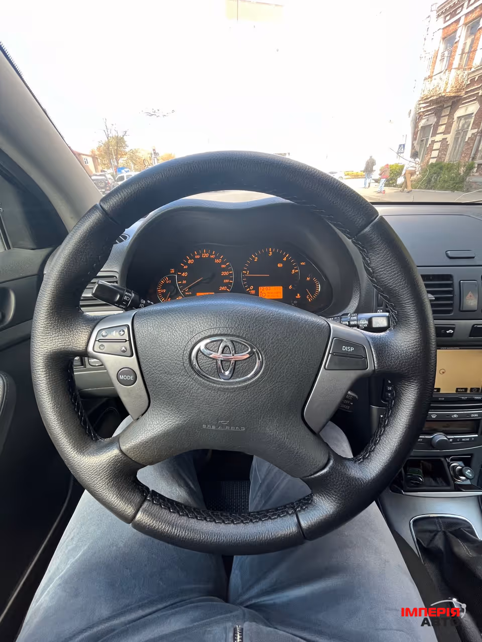 Toyota Avensis - фото 16