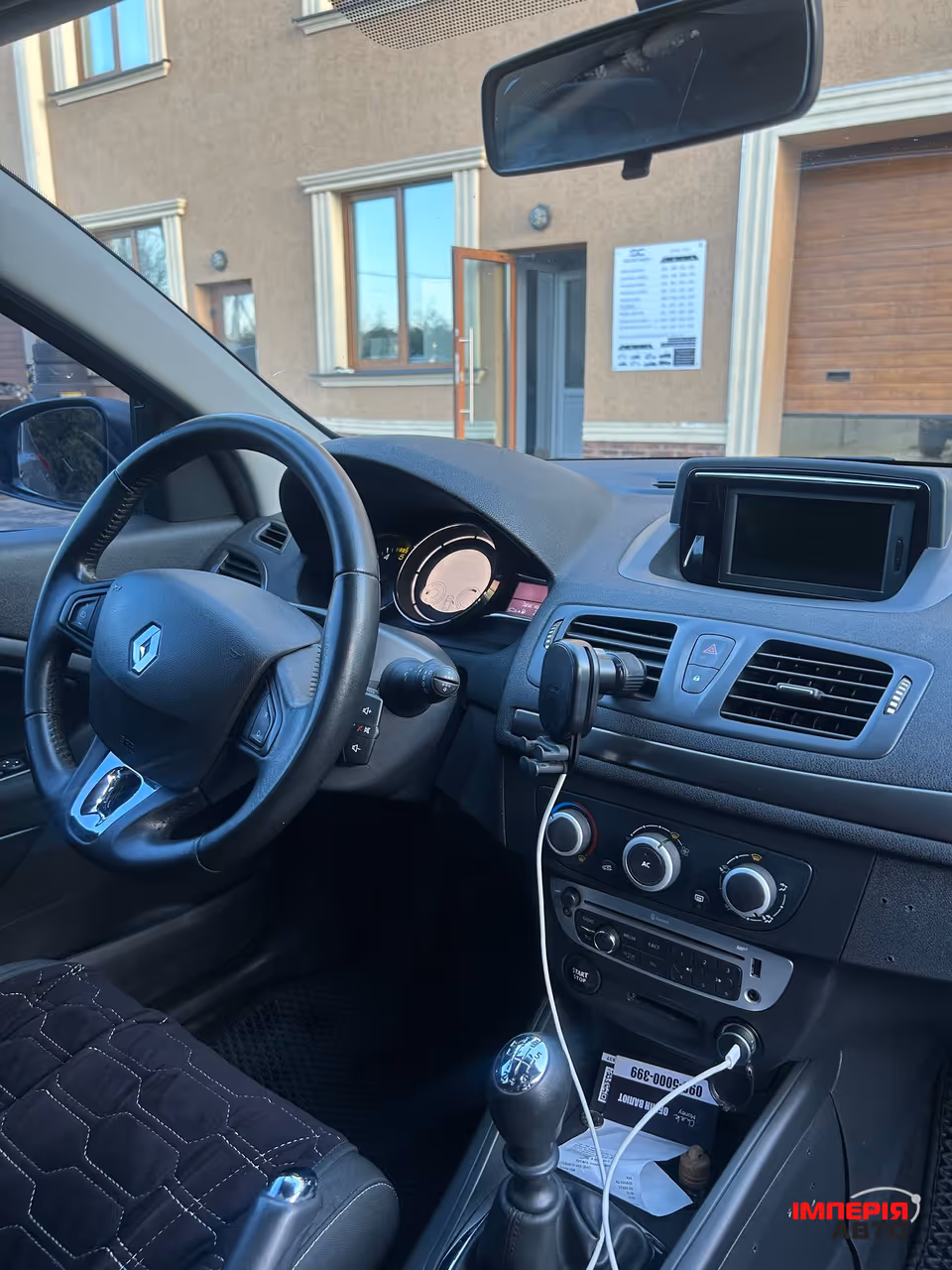 Renault Megane - фото 7