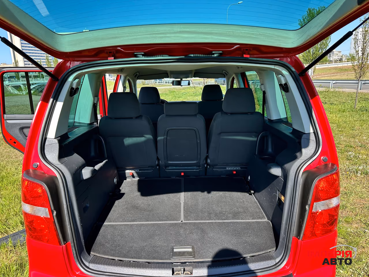 Volkswagen Touran - фото 41