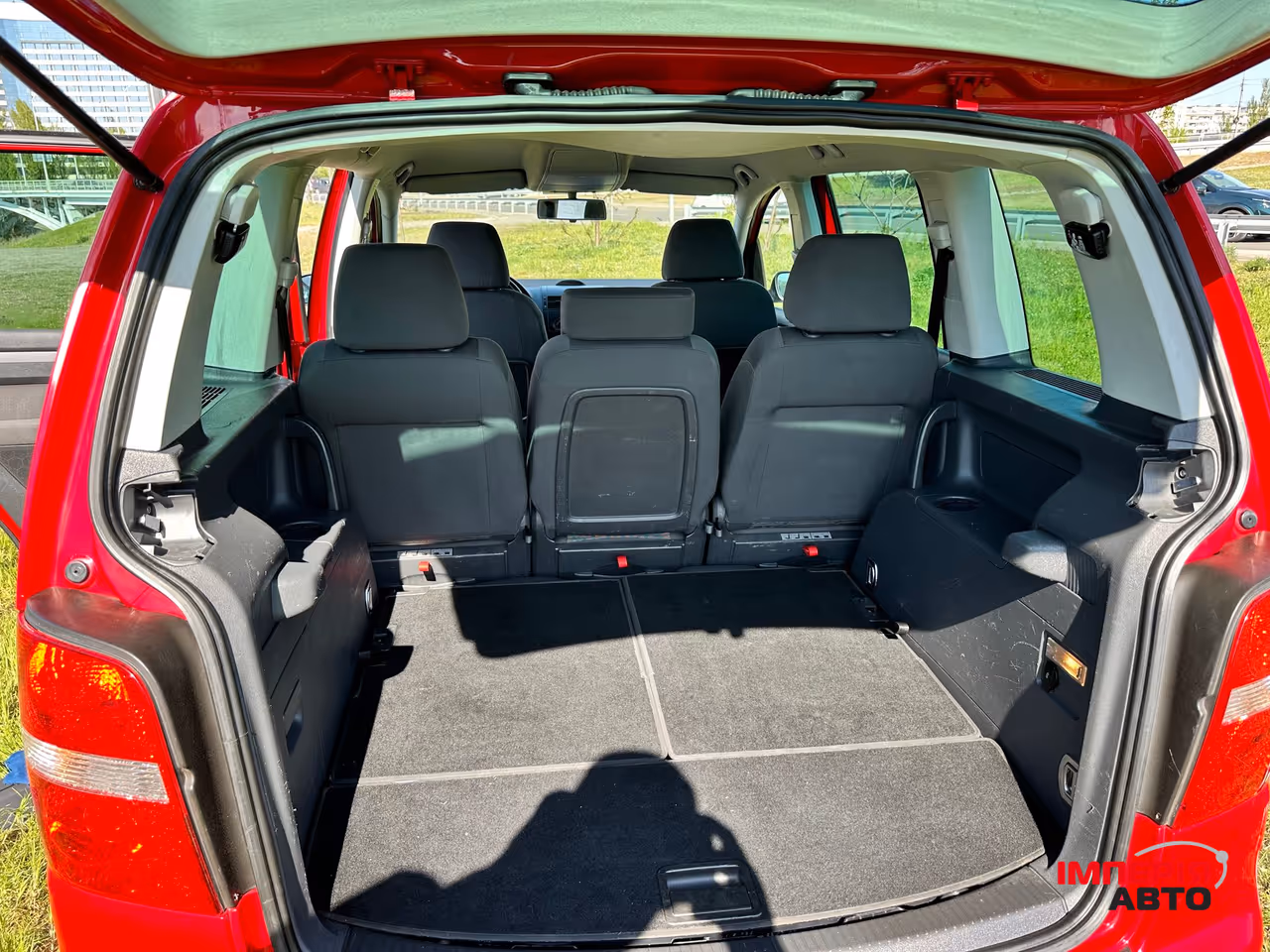 Volkswagen Touran - фото 38