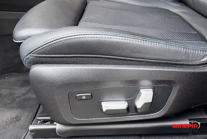 BMW X4 - фото 28