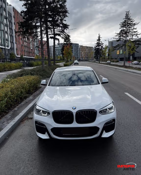 BMW X4 - фото 4