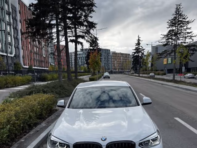 BMW X4 - фото 3